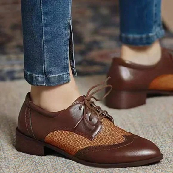 Brown Leather Oxford Shoes - Picture 2 of 2